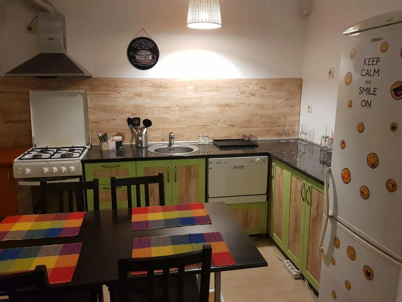 Modern Apartment With Pool In North Bucharest Cretuleasca
